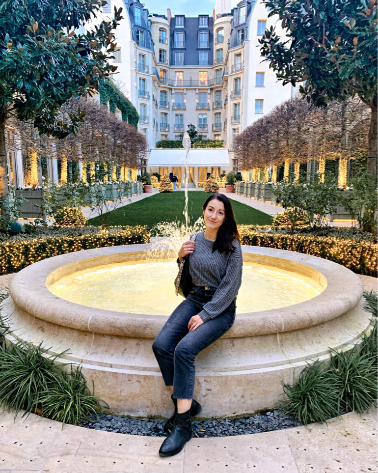 Ritz Paris inner courtyard illuminated fountain and trees